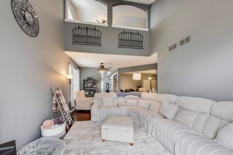 Tiny photo for 2487 Stonegate Road, Algonquin, IL 60102 (MLS # 12543366)