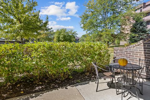 A home in Elk Grove Village