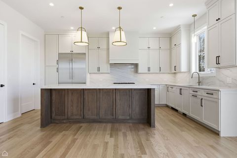 Tiny photo for 1220 Courtland Avenue, Park Ridge, IL 60068 (MLS # 12583026)