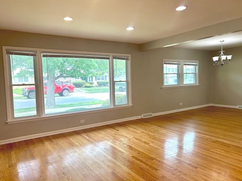 Tiny photo for 529 E 166th Place, South Holland, IL 60473 (MLS # 12524392)