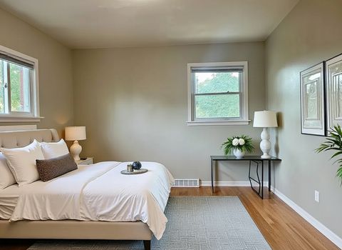 Tiny photo for 529 E 166th Place, South Holland, IL 60473 (MLS # 12524392)