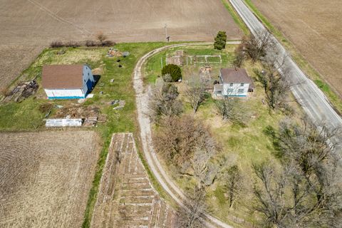 Tiny photo for 3147 County Road 400 E, Fisher, IL 61843 (MLS # 12556427)