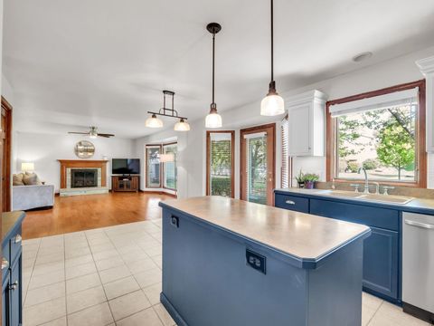 Tiny photo for 618 Birch Street, Sugar Grove, IL 60554 (MLS # 12631095)