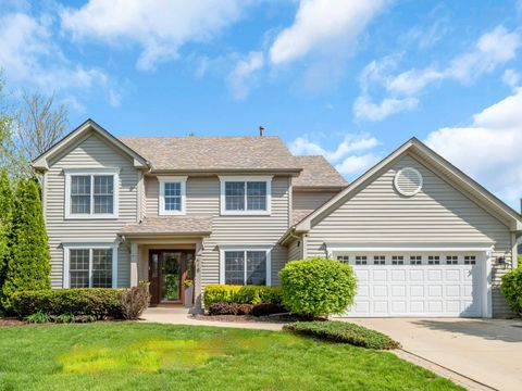 Photo of 618 Birch Street, Sugar Grove, IL 60554 (MLS # 12631095)