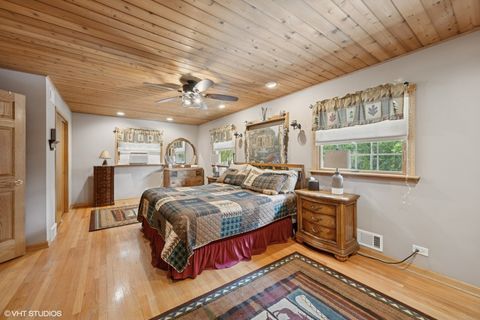 Tiny photo for 6455 W 88th Place, Oak Lawn, IL 60453 (MLS # 12458917)