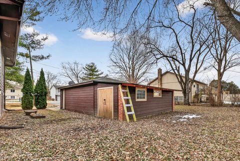 Tiny photo for 2810 Brentwood Lane, McHenry, IL 60050 (MLS # 12569282)