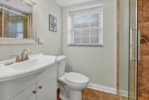 Tiny photo for 2810 Brentwood Lane, McHenry, IL 60050 (MLS # 12569282)