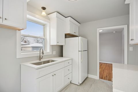 Tiny photo for 500 N Laverne Avenue, Hillside, IL 60162 (MLS # 12530308)