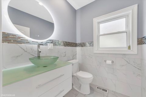 Tiny photo for 6444 27th Street, Berwyn, IL 60402 (MLS # 12468834)