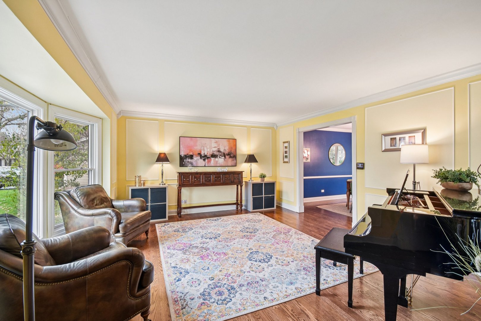 Naperville, Illinois 60540, United States, 4 Bedrooms Bedrooms, ,3 BathroomsBathrooms,Residential,Active,245766