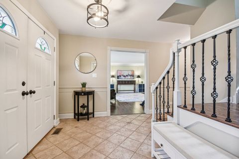 Tiny photo for 1006 Bankfield Court, Naperville, IL 60540 (MLS # 12516825)