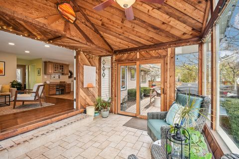 Tiny photo for 1006 Bankfield Court, Naperville, IL 60540 (MLS # 12516825)