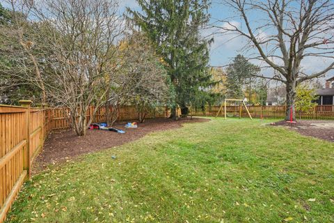 Tiny photo for 1006 Bankfield Court, Naperville, IL 60540 (MLS # 12516825)