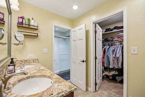 Tiny photo for 1006 Bankfield Court, Naperville, IL 60540 (MLS # 12516825)