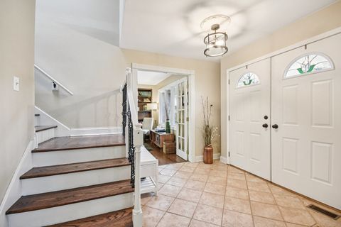 Tiny photo for 1006 Bankfield Court, Naperville, IL 60540 (MLS # 12516825)