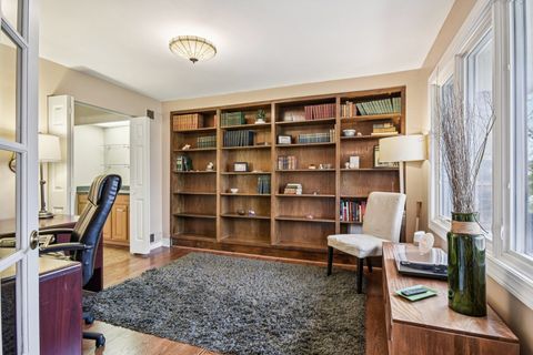 Tiny photo for 1006 Bankfield Court, Naperville, IL 60540 (MLS # 12516825)