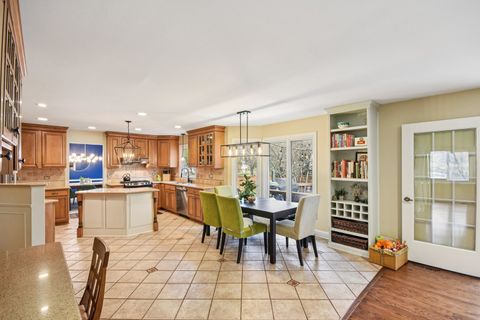 Tiny photo for 1006 Bankfield Court, Naperville, IL 60540 (MLS # 12516825)