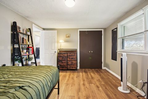 Tiny photo for 9404 S 55th Court, Oak Lawn, IL 60453 (MLS # 12606417)