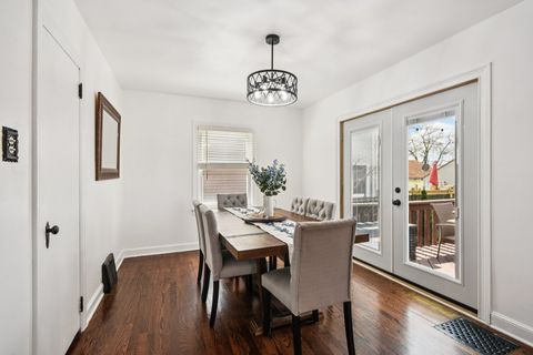 Tiny photo for 9404 S 55th Court, Oak Lawn, IL 60453 (MLS # 12606417)