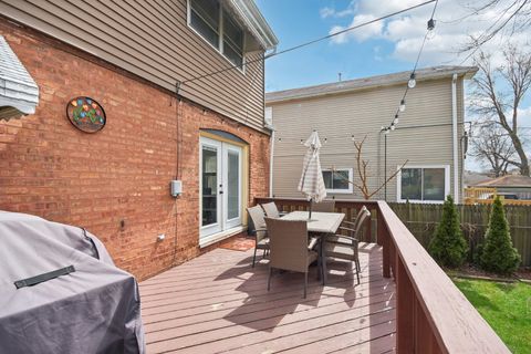 Tiny photo for 9404 S 55th Court, Oak Lawn, IL 60453 (MLS # 12606417)