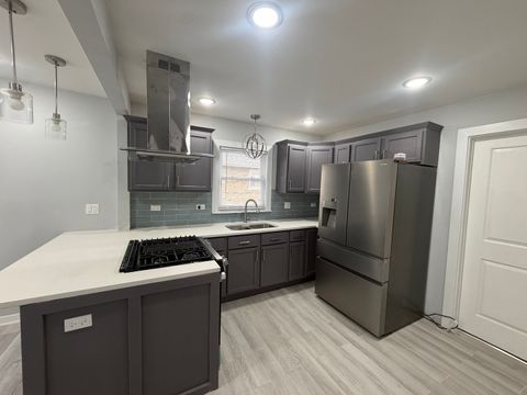 Tiny photo for 14825 Perry Avenue, South Holland, IL 60473 (MLS # 12601077)