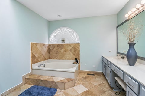 Tiny photo for 1360 Yosemite Parkway, Algonquin, IL 60102 (MLS # 12747583)