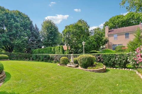 Tiny photo for 1360 Yosemite Parkway, Algonquin, IL 60102 (MLS # 12747583)