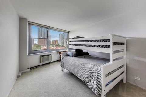 Tiny photo for 555 W Cornelia Avenue #1011, Chicago, IL 60657 (MLS # 12460164)