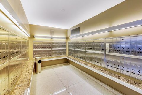Tiny photo for 555 W Cornelia Avenue #1011, Chicago, IL 60657 (MLS # 12460164)