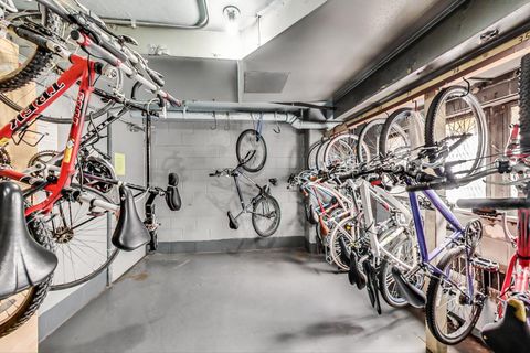 Tiny photo for 555 W Cornelia Avenue #1011, Chicago, IL 60657 (MLS # 12460164)
