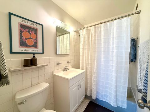 Tiny photo for 555 W Cornelia Avenue #1011, Chicago, IL 60657 (MLS # 12460164)