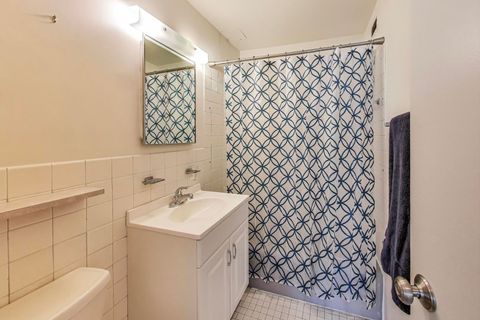 Tiny photo for 555 W Cornelia Avenue #1011, Chicago, IL 60657 (MLS # 12460164)
