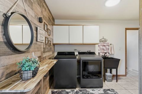 Tiny photo for 13950 S Golden Oak Drive, Homer Glen, IL 60491 (MLS # 12586754)