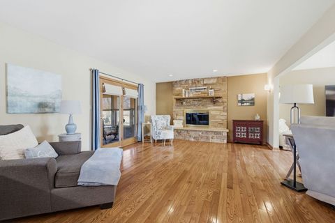 Tiny photo for 13950 S Golden Oak Drive, Homer Glen, IL 60491 (MLS # 12586754)