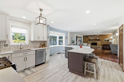 Tiny photo for 13950 S Golden Oak Drive, Homer Glen, IL 60491 (MLS # 12586754)