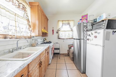 Tiny photo for 7546 W Hanover Street, Summit, IL 60501 (MLS # 12471084)