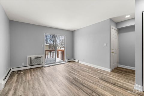 Tiny photo for 2600 Light Road #210, Oswego, IL 60543 (MLS # 12527215)