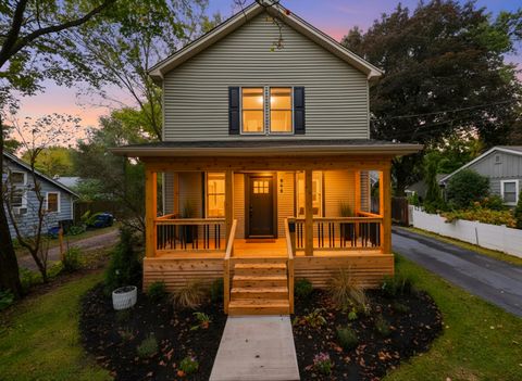 Photo of 518 Illinois Street, Geneva, IL 60134 (MLS # 12538944)