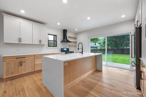 Tiny photo for 518 Illinois Street, Geneva, IL 60134 (MLS # 12538944)