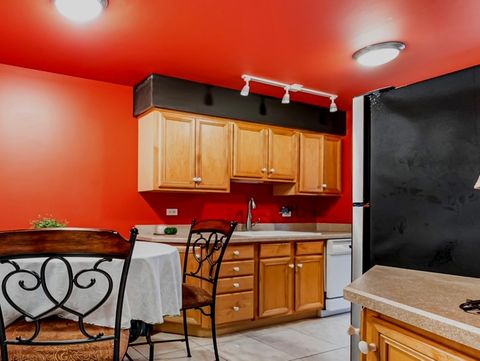 Tiny photo for Arlington Heights, IL 60004 (MLS # 12631968)