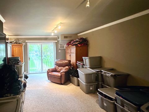Tiny photo for Arlington Heights, IL 60004 (MLS # 12631968)