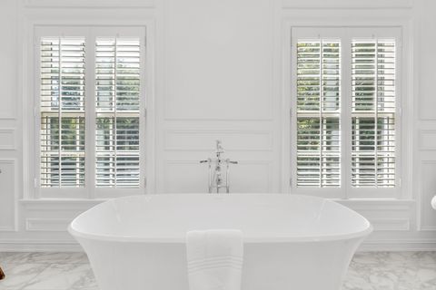 Tiny photo for 765 N Sheridan Road, Lake Forest, IL 60045 (MLS # 12482929)