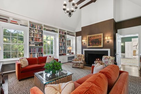 Tiny photo for 765 N Sheridan Road, Lake Forest, IL 60045 (MLS # 12482929)