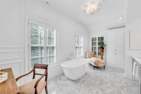 Tiny photo for 765 N Sheridan Road, Lake Forest, IL 60045 (MLS # 12482929)