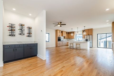 Tiny photo for 2247 S 6th Avenue, North Riverside, IL 60546 (MLS # 12606199)