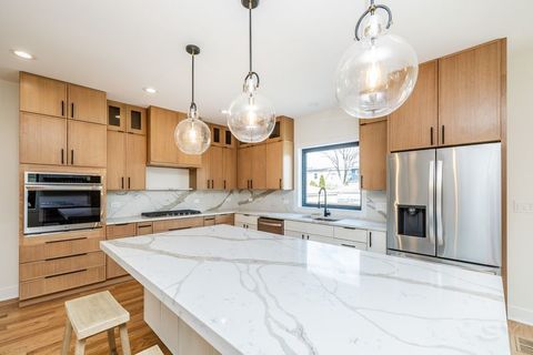 Tiny photo for 2247 S 6th Avenue, North Riverside, IL 60546 (MLS # 12606199)