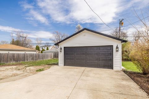 Tiny photo for 2247 S 6th Avenue, North Riverside, IL 60546 (MLS # 12606199)