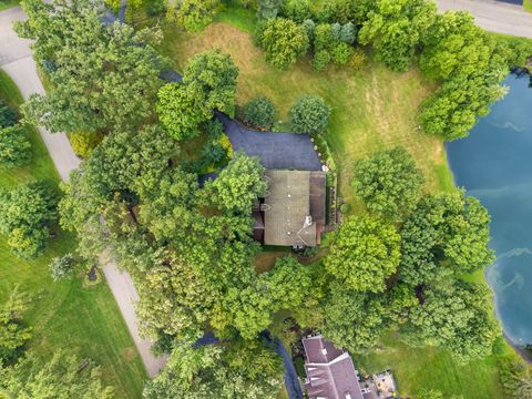 Tiny photo for 21410 W York Court, Kildeer, IL 60047 (MLS # 12459310)