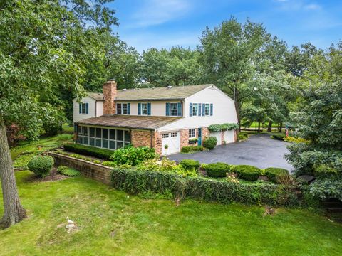 Tiny photo for 21410 W York Court, Kildeer, IL 60047 (MLS # 12459310)