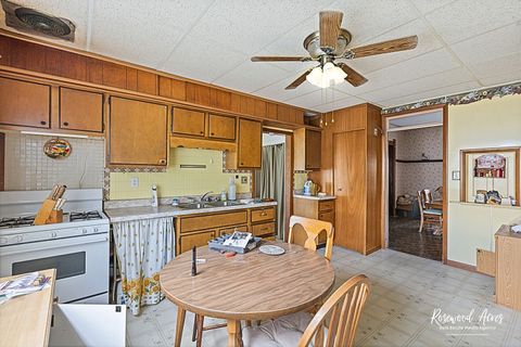 Tiny photo for 106 N Chicago Street, Milford, IL 60953 (MLS # 12485737)